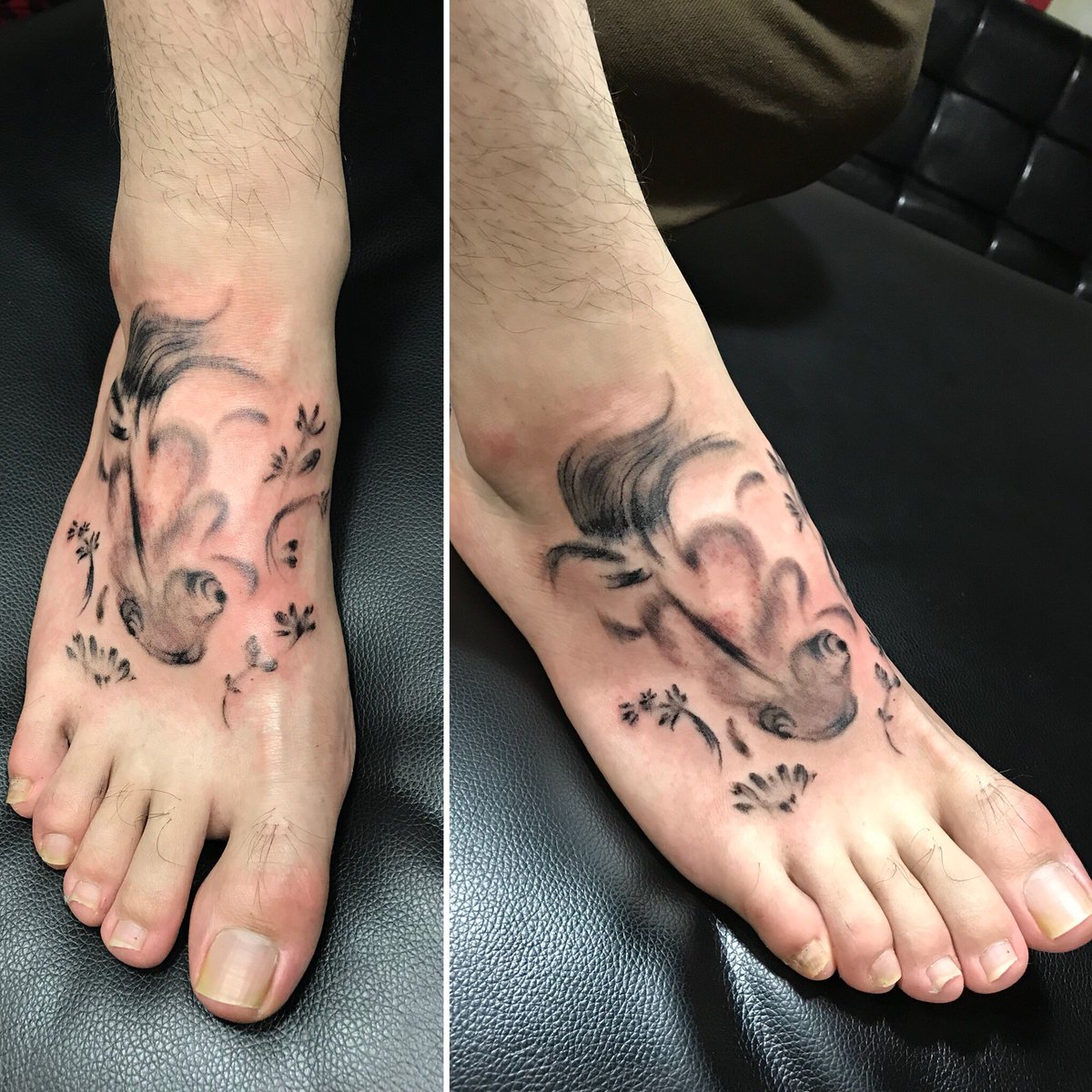 2face Tattoo Studio 水墨画風の金魚を フリーハンドで仕上げました 刺青 和彫り タトゥー 金魚 水墨画 Inkpeinting Tattooart Tattooartist Tattoolife Tattoo Ink Inked フォロー大募集 Rt 千葉刺青 千葉タトゥー 木更津刺青 木更津