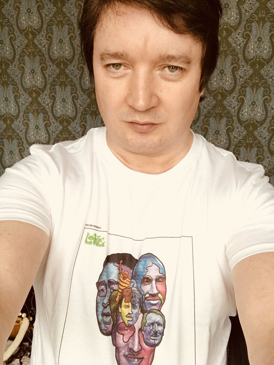 allyzally's tweet photo. @cartujakds thanks for the awesome T. Two of my fave things #CelticFC and the band #Love , brought luck yesterday #acson https://t.co/lYW6XZU0G8