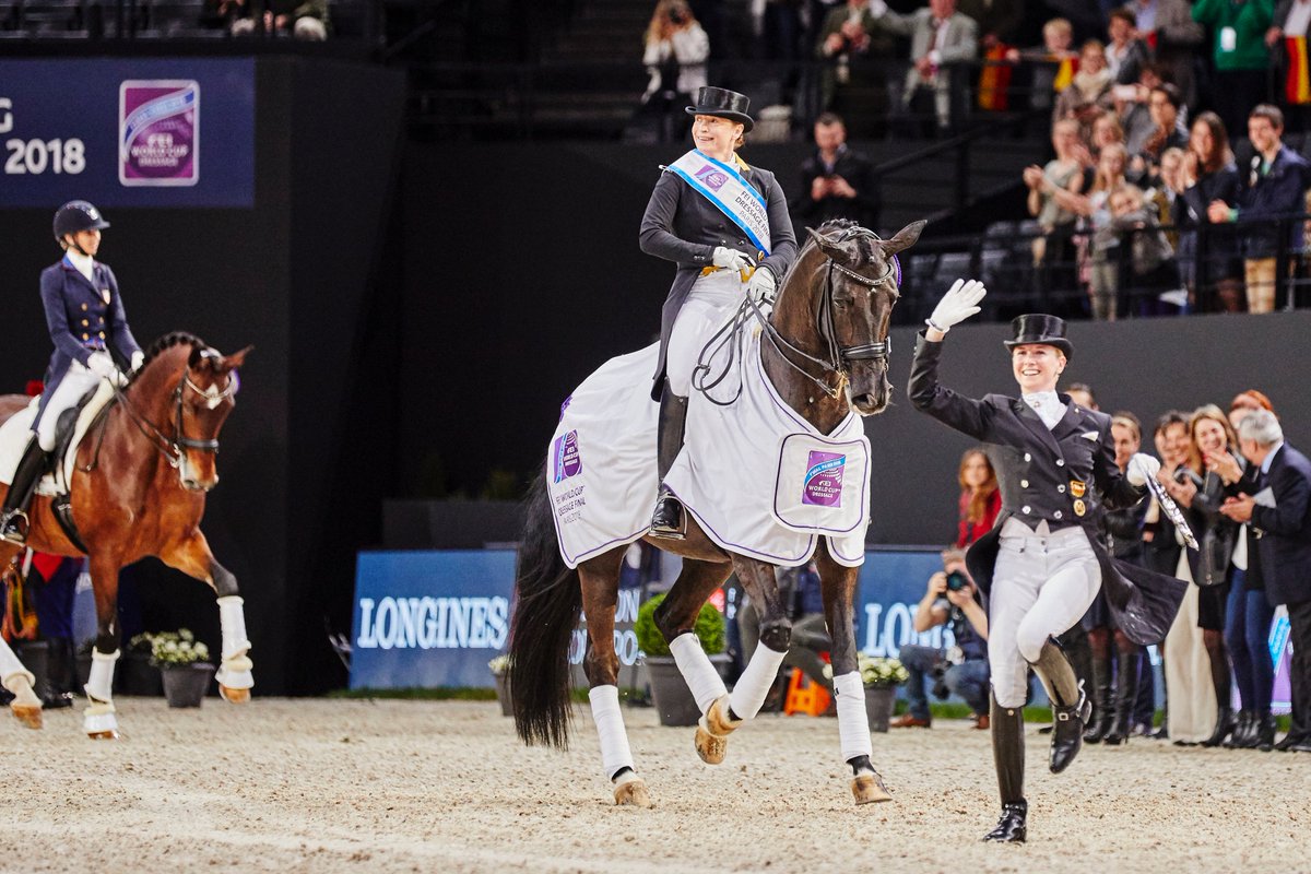 FEI_Global's tweet image. One word. WOW. 

What an unforgettable week for the incredible #FEIWorldCupFinals! A show that is truly one of a kind, we have seen horsepower, talent and teamwork that we'll remember for a lifetime ❤️

Full story: fei.org/stories/champi… 

📸© FEI/ Liz Gregg