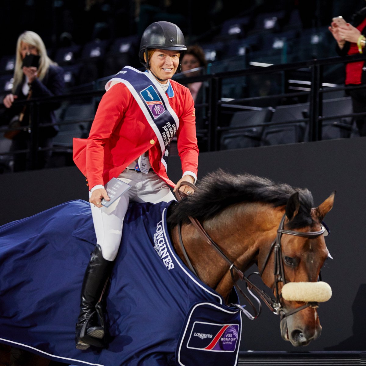 FEI_Global's tweet image. One word. WOW. 

What an unforgettable week for the incredible #FEIWorldCupFinals! A show that is truly one of a kind, we have seen horsepower, talent and teamwork that we'll remember for a lifetime ❤️

Full story: fei.org/stories/champi… 

📸© FEI/ Liz Gregg