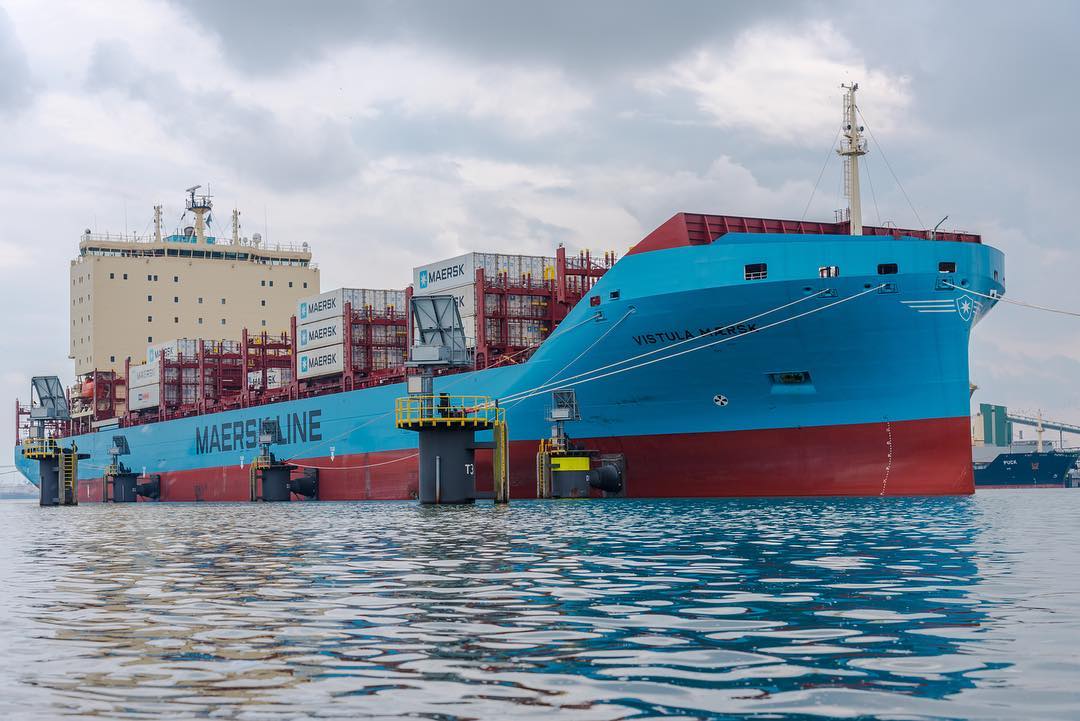 Maersk tweet media