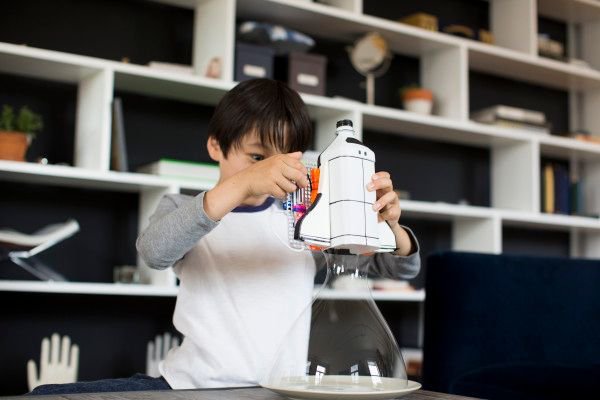 Agence_Capoz's tweet photo. C'est juste génial ces petits modules électroniques.  
Donnez vie facilement à vos objets !
#LittleBits #Prototypage #Prototype #innovation #Creativite 

https://t.co/kLjfkSQ3Qz https://t.co/n5hVvP5WwG