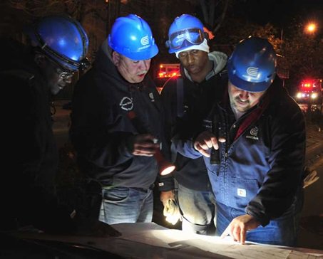 GRIDBRIGHT's tweet photo. GridBright is helping @ConEdison reduce New York's subway delays caused by power outages with an innovative new software solution.  https://t.co/F2JVjRPLPd https://t.co/bwCDxj3mMA