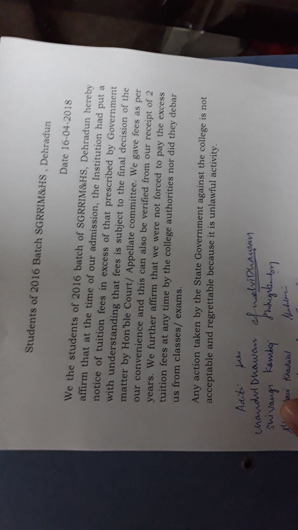Vidhisharma04's tweet photo. Manipulated few random batch 2016 girls by taking out after hostel timings saying signs are needed for "anti ragging" purpose. And made them sign the following during exam time and after hotel outing time is over. @ndtv @aajtak @ZeeNews @timesofindia https://t.co/bF5mfHALXB