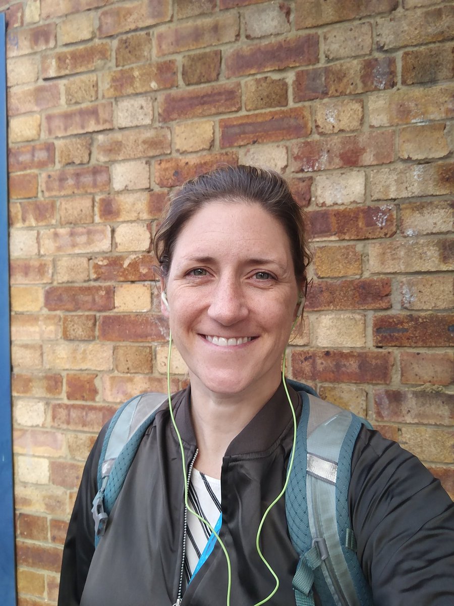PtMollie's tweet photo. Time to get back on track after eating my fill on holiday.  @ThinkingSlimmer on repeat on my commute home today. #chillpod #slimpod https://t.co/wyxLBtBODs