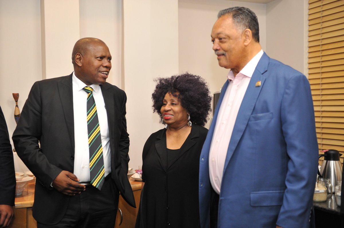 NationalCoGTA's tweet photo. @NationalCoGTA Minister @DrZweliMkhize's engagement with American civil rights activist @RevJJackson on the dilemma and challenge of Black Excellence has started! Be part of this exciting conversation via #IamBlackExcellence #BlackExcellenceZA https://t.co/KQEDYQKxdU