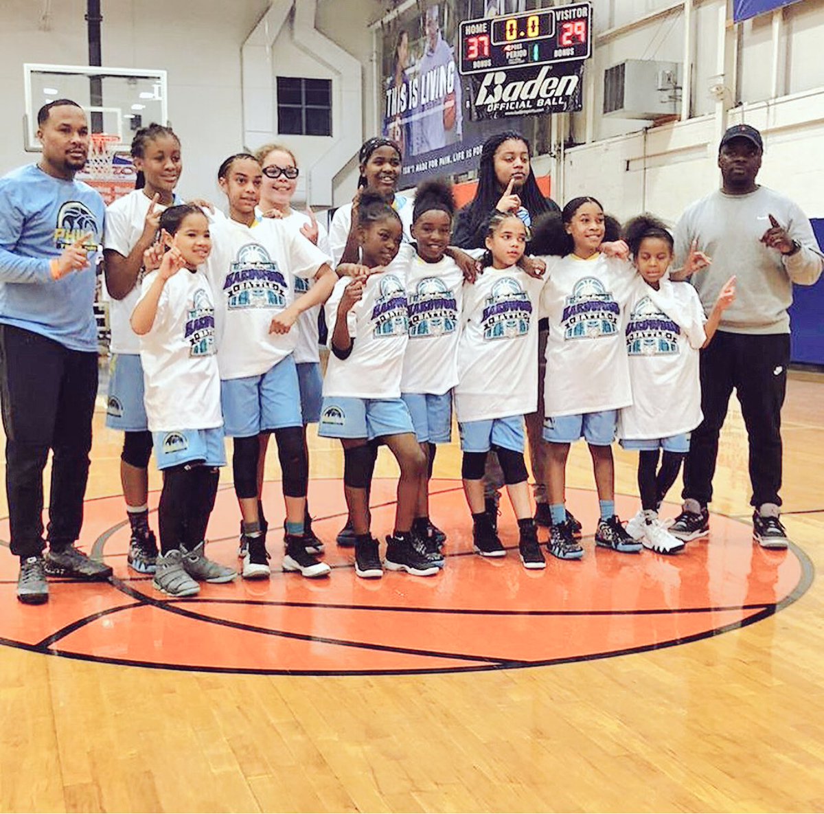PhillyThreat's tweet photo. Congrats to all of our #PTTFAM that took home some hardware this weekend! Special thanks to @sixers Head Coach, Brett Brown for supporting his son who plays with our 7th Grade Boys team. Keep working, back to the drawing board this week in practice! The grind doesn’t stop 💪🏾 https://t.co/Qjc22HNd5w