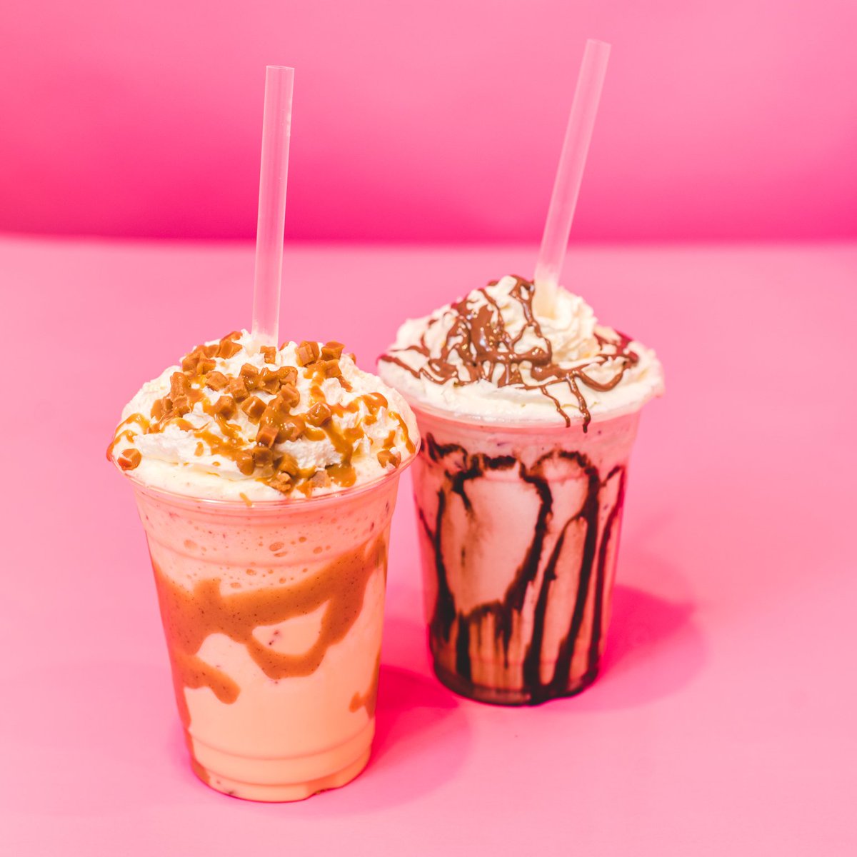 Did you know you can get ALL of our gelato flavours whipped up into a milkshake? We recommend trying Crème Brûlée and Mint Choc' Chip shakes as the flavours really come alive as thick milkshake 🥛🍦🤤
#KingdomofCreams
#LeicesterSquare