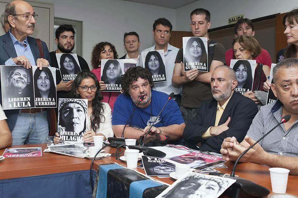 CPPNHD's tweet photo. Esta mañana participamos de la conferencia que brindó el Foro por la democracia y la libertad de lxs presxs políticxs en el 
Anexo del Congreso de la Nación. https://t.co/nU6pwWKdPH