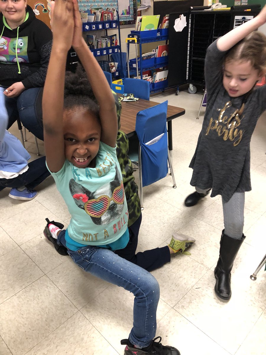 MissRobertson01's tweet photo. Indoor recess again... yoga it is! https://t.co/kbuWiVYpBP
