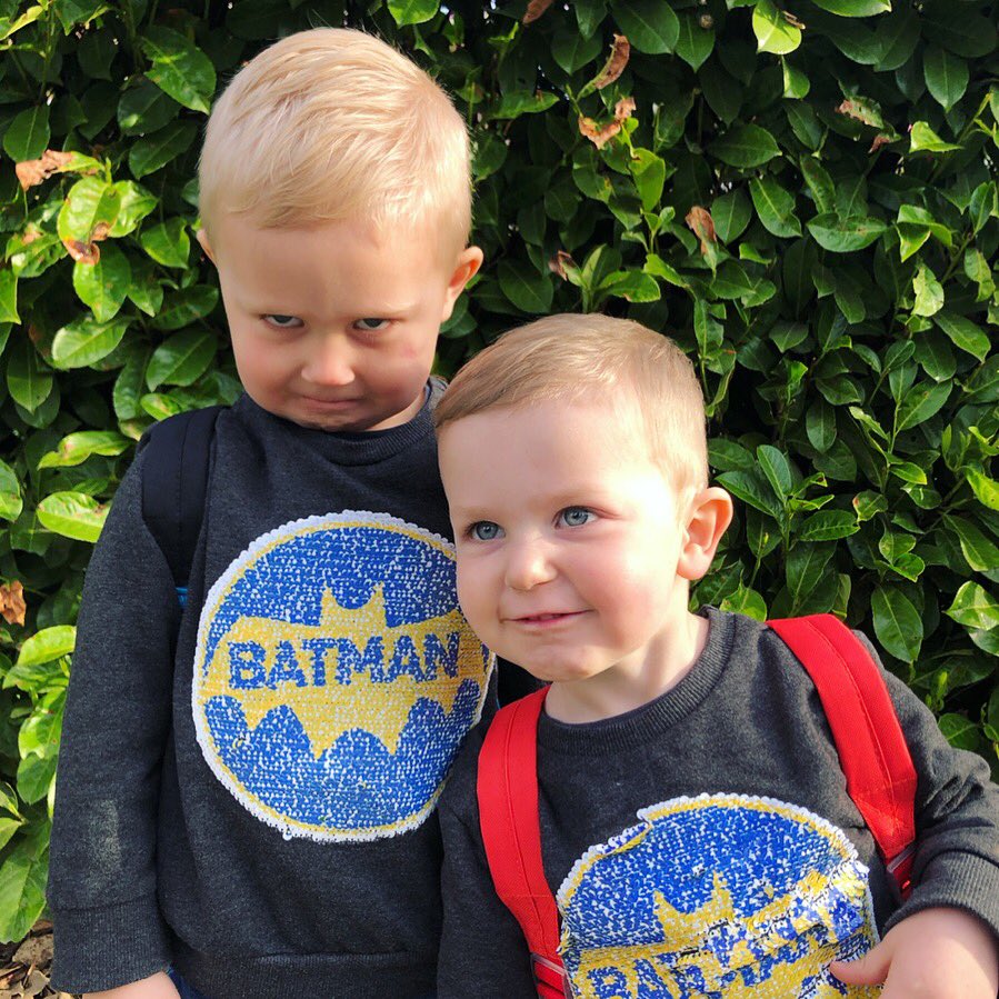 thewilkyways's tweet photo. First day at French school! 😅 https://t.co/hbE0z9IVxO