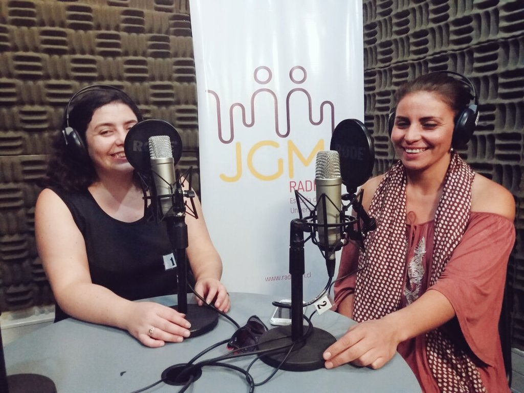 doris_gonzalez_'s tweet photo. Hoy en #FelizLunes nuestra compañera y vocera #Ukamau @BarbaraMolinaE estara en #Radio JGM en "Comunidades en Movimiento" de 20:00 a 21:00 No se lo pierda! Aca el link ▶️ https://t.co/LeMI3x57Np https://t.co/9EjDXvUv0h