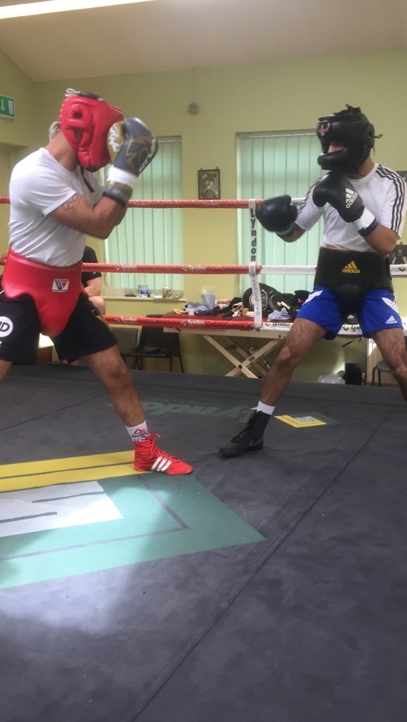 Spencermccracke's tweet photo. Thanks to WEBB BOXING for head guard @indikler111 https://t.co/BfBfMTxWxT