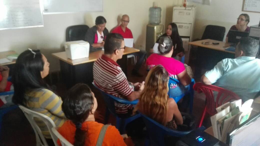 EmcomunaGuarico's tweet photo. #SomosPoderPopular || Presidenta @K_Guanipa sostuvo reunión con Promotores de #EMCOMUNA sobre orientacion de actulizacion de vocerias #SoyGuárico #EnCuerpoYAlma #FelizLunes https://t.co/jPQTV649e7