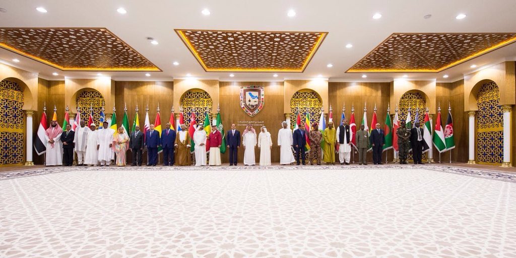 almlllk's tweet photo. #خادم_الحرمين_الشريفين يرعى فعاليات ختام تمرين "#درع_الخليج_المشترك1 " بحضور أصحاب الجلالة والفخامة والسمو قادة وكبار ممثلي 25 دولة شقيقة وصديقة مشاركة في التمرين. https://t.co/KSXJR2PrIR