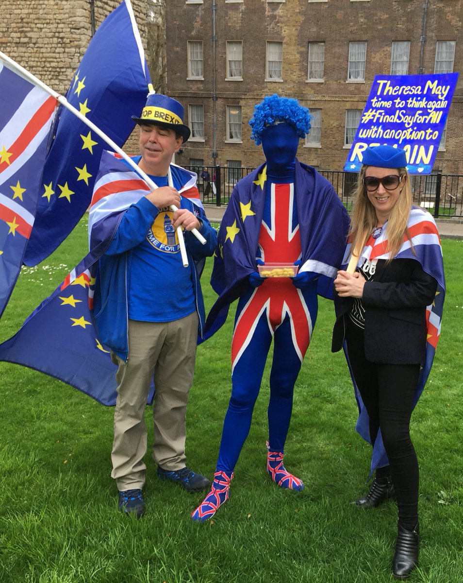 SODEMAction's tweet photo. Thank you 2 everyone who came & supported the fabulous, fun-filled #SuperSODEM today! It was truly inspiring to see so many happy, like-minded people gather in protest with laughter, excitement & comradery! #Wheels4EU & #SilentChain went down well as did the cake in #CakeNotHate https://t.co/rm0htP68NF