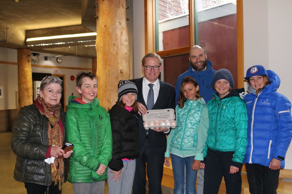 davideggenAB's tweet photo. The chicken coop at Canmore Collegiate is a great example of hands on learning for students - getting this project off the ground involved everything from municipal bylaws to egg harvesting hygiene. And thanks for the eggs!  @MountainEdu #abed https://t.co/bHUb3FLTHg