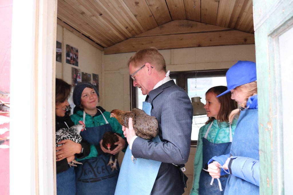 davideggenAB's tweet photo. The chicken coop at Canmore Collegiate is a great example of hands on learning for students - getting this project off the ground involved everything from municipal bylaws to egg harvesting hygiene. And thanks for the eggs!  @MountainEdu #abed https://t.co/bHUb3FLTHg