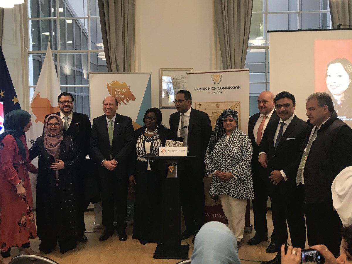 LondnDIPLOMAT's tweet image. @eevriviades today provided a forum for discourse @CyprusInUK for launch of #WomensEmpowerment campaign Change the Script: an inspiring platform for &amp;amp; led by Muslim women @baroness_uddin, @CPA_SecGen  #WriteYourScript #CHOGM2018 #ourCommonwealth #CHOGM #Cyprus