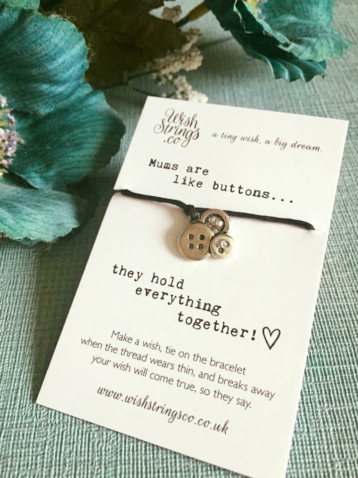 4littleletters's tweet photo. 🌷Last 3 remaining 🌷
Mums are like buttons.. they hold everything together 

An adorable wish string bracelet that makes a perfect gift for Mum

£2.99 plus £1 for p&amp;p 

#giftsformum #wishstrings #htlmp https://t.co/tiY1p26OBL