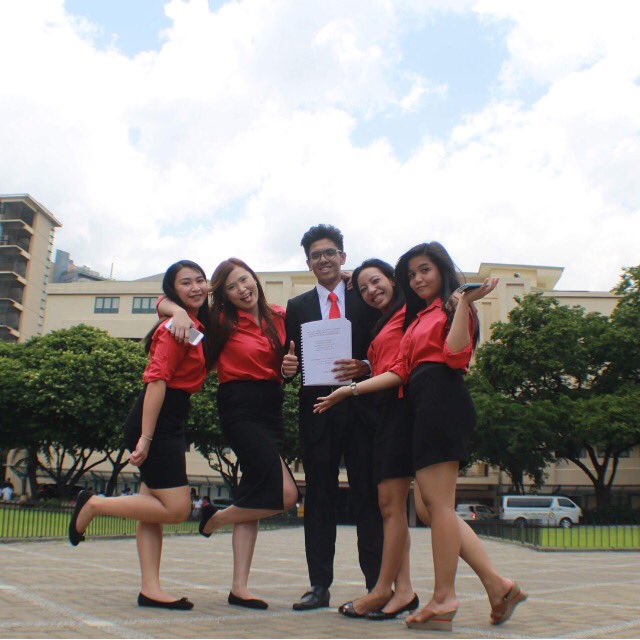 prof_R10's tweet photo. They braved the Buzz. Now the "Rio Five" are #RIOfied. You made me a #proud adviser today in successfully defending your #thesis. Rest now, my diamonds. https://t.co/d2zS8sAZv7