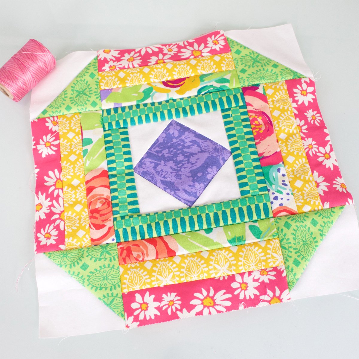 CManningArt's tweet photo. Here's something to brighten up your Monday! Even though spring is taking its time this year the vibrant colors of Painted Garden are ready to bring joy to your home. Check with your local and online quilt shops for availability this week!  #showmethemoda #quilting #sewing https://t.co/6BOiYJquvH