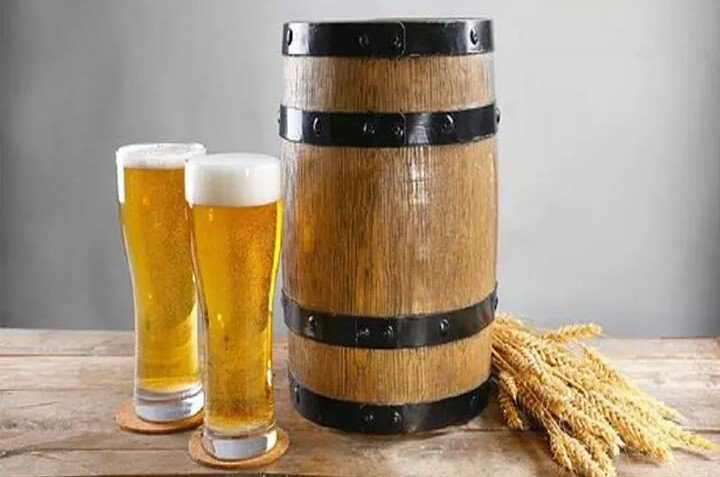 Alcohol consists 
4% of beer, 
40% brandy, 
43% or 46% of whiskey, 40% each of vodka &amp; rum. 

Whereas 

Beer is made from cereal starches most common from malted  barley,
wheat,
corn/maize 

Talian Grain Millers producers of flour products.
#Maizegrits
#MaizeFlour
#CornStarch