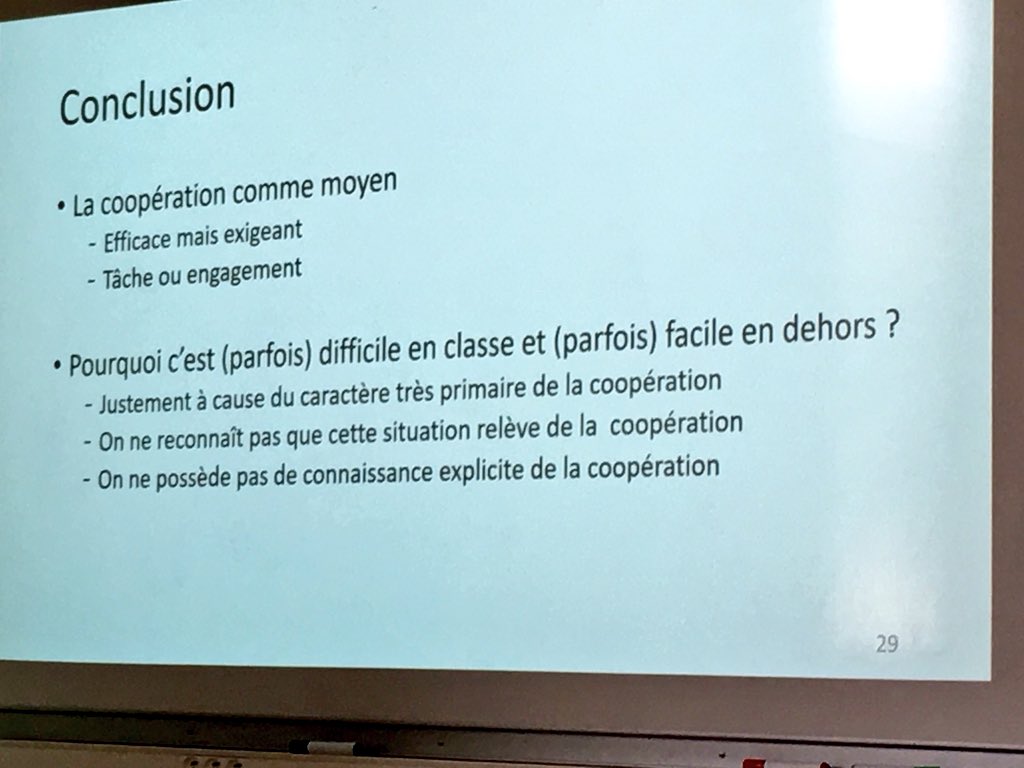 StephNetto's tweet photo. Séminaire @fabline06 #FabLINE à @ESPE_Nice - @andre_tricot .... Ses conclusions à propos de la #cooperation en classe, à l’école 👏👏👏
La coopération : C’est un « déjà-là » qu’il faut expliciter pour s’en servir en classe https://t.co/8195kV8pYA
