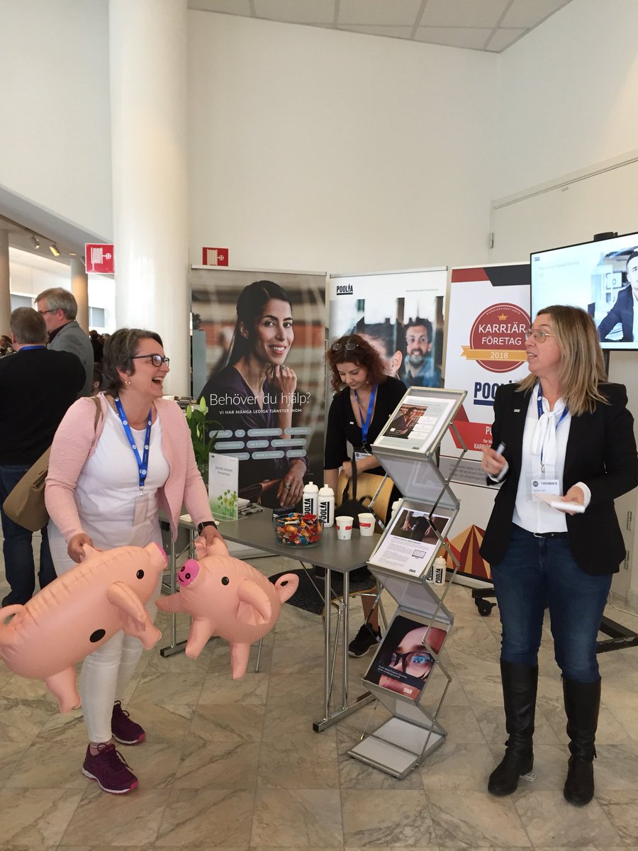 PooliaJonkoping's tweet photo. Hej! Vi finns under mån-ons på SOI mässan på Elmia. Hör snackas det otroligt mycket upphandling och det kastas nästan lika mycket gris! #SOI #poolia #pooliajonkoping #pooliasverige https://t.co/TqKMPXXvFU