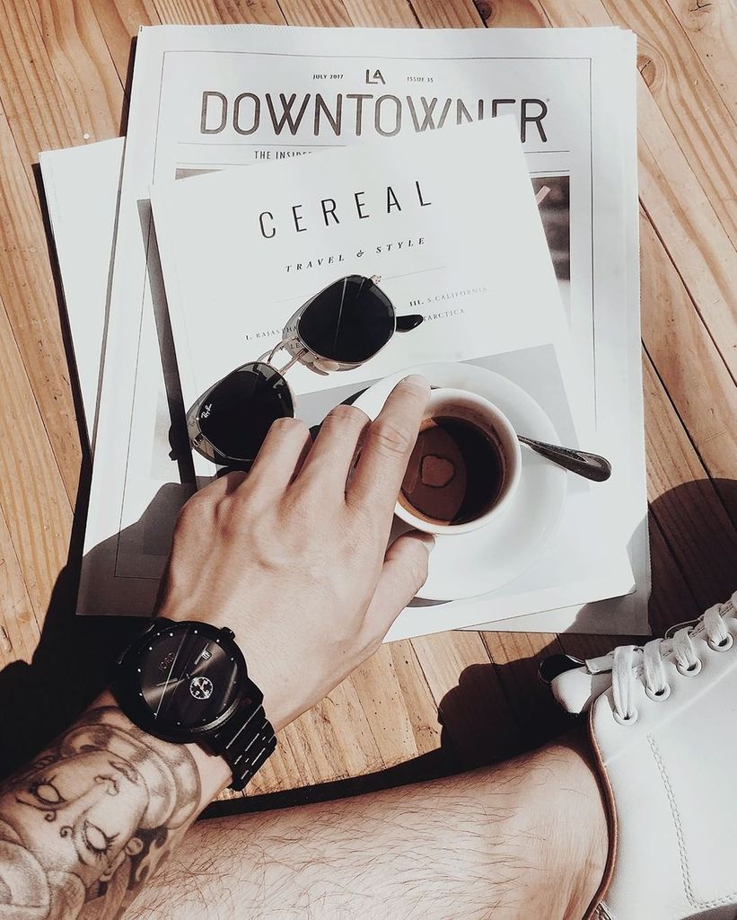 jordgolfco's tweet photo. Tiny cups, big ideas.
๐ท: gocblogs_ of IG knows what's up.
--
The Hyde Ebony/Iron, $219 USD, available here:
https://t.co/3xGm3QPPx2
#JORD #woodwatches #tinytea #tinycup #shadydays #armparty #eyecandy #wristpuppy #Hyde #Ebony #Iron https://t.co/IRlgJLL2Lj