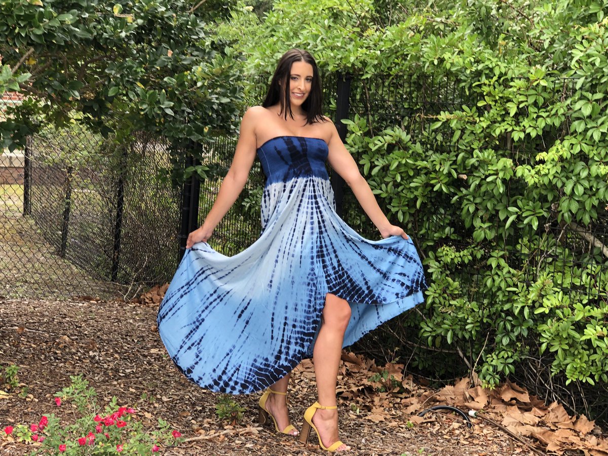 KalaXpress's tweet photo. Creativity knows no boundries! #fashion #styleblogger #kalaxpress #resortwear https://t.co/rlk5NMH8r6