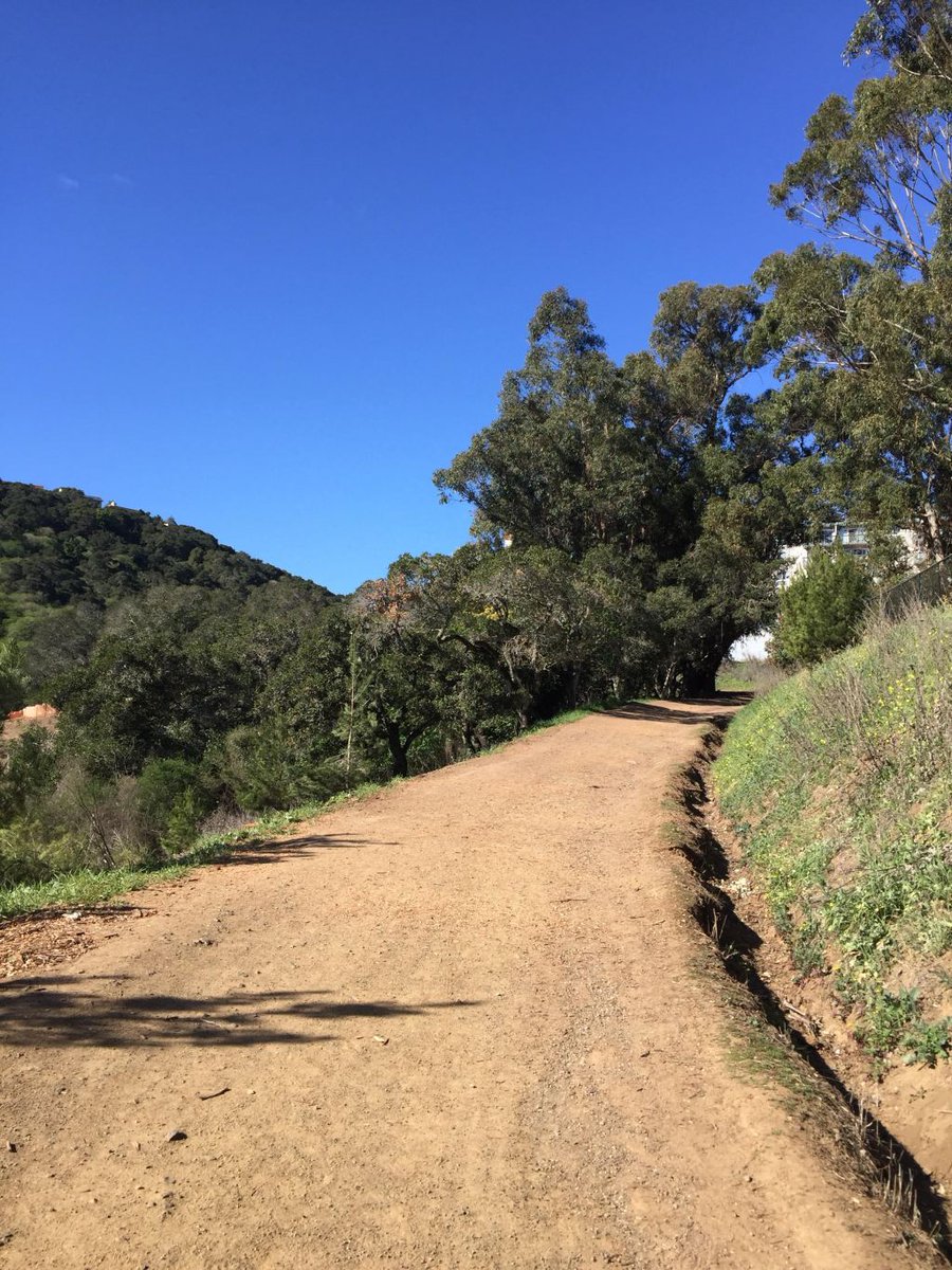 The Slow Uphill Climb restlessrunner.com/the-slow-uphil…