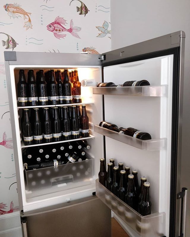 FilmTechOffice's tweet photo. All set for the #FilmTech Meetup 9: FilmTech Office Opening &amp; Lightning talks tomorrow night! 🎊 Thanks to our friends Claudia &amp; Matthias from @musictechgermany for the drinks. 🍻 https://t.co/ZvFWF4Yl60 https://t.co/Z624RSHP7H