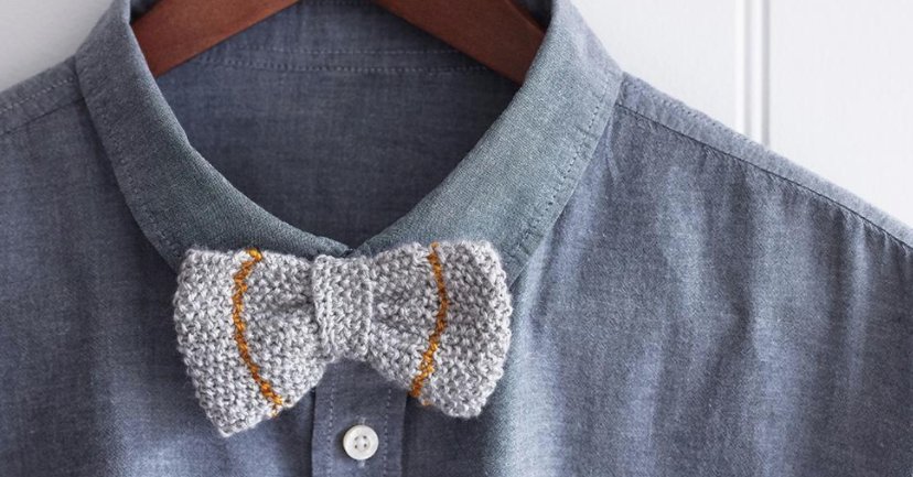 MAKEetcBooks's tweet image. We just LOVE this quirky knitted bow tie from @NickiTrench! A perfect mini project for a special man in your life this #worldcraftweek 
@WorldCraftWeek
