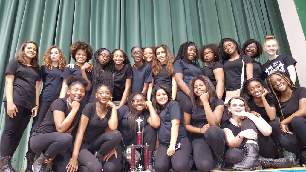 SaveTheArtsMSOA's tweet photo. This #StepTeam qualified to go to #NATIONALS - need to raise $8k to get there. #Champion our #cause. #ArtsInEducation #TakesAVillage #philanthropy #mondaymorning #motivation #bethechange #BreakingNews 
https://t.co/mTHBTNvPqb https://t.co/GuPVGfXxnc