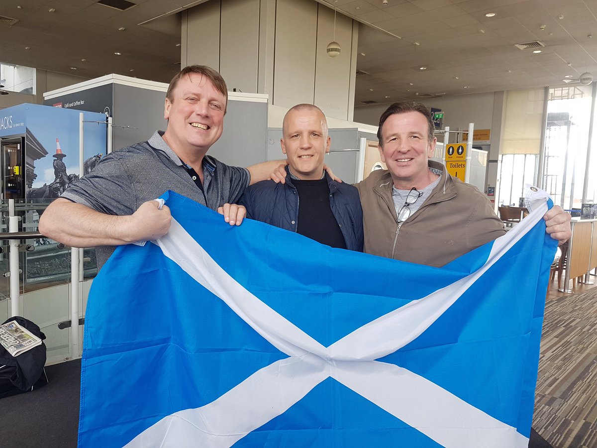 SAPC_Glasgow's tweet photo. SAPC travelling to Romania new Erasmus+ project organisations from Romania @GamesCorporate, Sweden & @EdinburghNapier
'Volunteering in Sport'
You know you'll be missed when your youngest shouts as you leave 'Dad, can you do my tie' #usefullness
@Darnley_Primary @St_Angelas_Pri https://t.co/TpbaGkFO4m