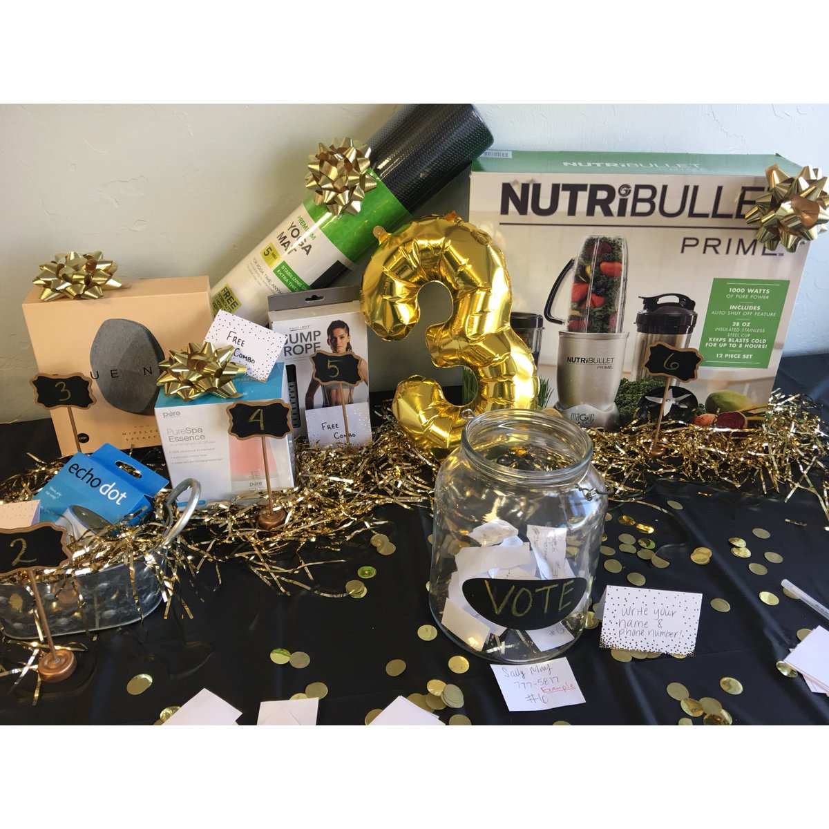 Pure_Nutrition1's tweet photo. Want a chance to win one of these? 
Come buy a shake today and get one ticket to vote for your prize... bring a friend and we will give you an extra two tickets to vote for your prize! Winners will be selected tonight and you can enter as many times as you want!! https://t.co/E4qpvmTij4