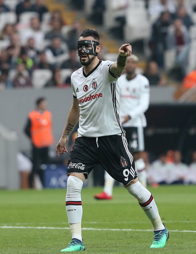 Beşiktaş'ımızın kalan maçları (59)

🏡 Yeni Malatya
🚌 Galatasaray
🏡 Kayserispor
✈️ Osmanlıspor
🏡 Sivasspor

Sizce kaç puan toplarız ?
5’te 5 yapar mıyız ?