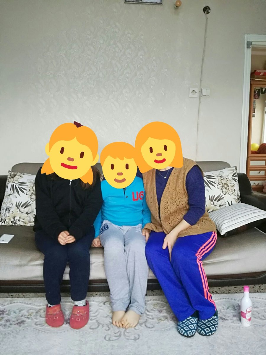 ahbapakdeniz's tweet photo. Ceyhan'da sağlık problemi olan kardeşimizi ziyaret etmiştik.Kızımız Sağlık Meslek Lisesi öğrencisi ve hemşire olmak istiyor Sn. Başkanımız @HuseyinSozlu  eğitim masraflarının tamamını karşılayarak ailemizin yüzünü güldürdü.Kendisine teşekkür ederiz.
@ahbapplatformu 
@haluk_levent https://t.co/VaY4JZZNco