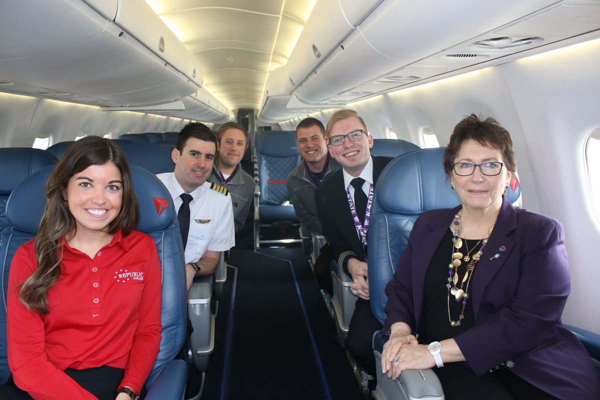 KSU_Salina's tweet photo. We are excited to announce a new partnership with @RepublicAirline that will give our professional pilot students an opportunity to secure employment with the regional carrier more than two years before graduating! Learn more: https://t.co/IAvyxrIlFn  #flykstate #kstateaviation https://t.co/DKyimMpco5
