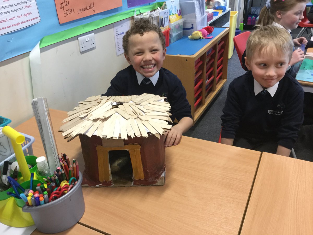BrackenLanePA's tweet photo. Our Year 3 have produced some fantastic stone age huts. https://t.co/YZQ5QeCQad