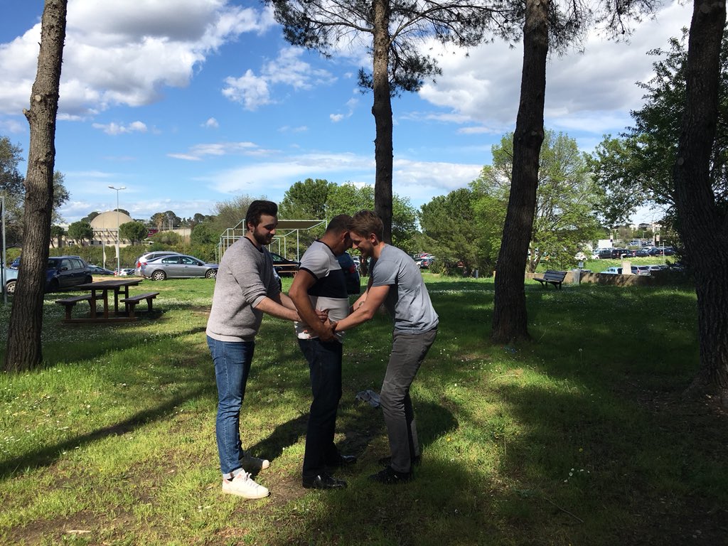 AudreyGenay1's tweet photo. Thaï-chi-chuan dans le parc de @Montpellier_BS #Go4Nego https://t.co/qbWo7I8fBh