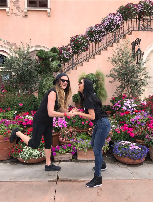 She just makes me really happy &hearts;️ @iamracheljolley https://t.co/i1JLRAroOZ<a class="tags" target="_blank" title="On Twitter" href="/?out=eyJ0eXAiOiJKV1QiLCJhbGciOiJIUzUxMiJ9.eyJpYXQiOjE3MjE1MDI2NzAsImlzcyI6InR3cG9ybnN0YXJzLmNvbSIsIm5iZiI6MTcyMTUwMjY3MCwiZXhwIjoxNzUzMDM4NjcwLCJyZWRpcmVjdF91cmwiOiJodHRwczovL3R3aXR0ZXIuY29tL2lhbXJhY2hlbGpvbGxleSJ9.7gqyDbVCX79zDJmgRXfHEIESWd_nwg2ia51O2rdwj3tNzVDqZ-3vNQ3XmzPSuIlOOWe6Sg_a-7skvRUOPgRj5Q">@iamracheljolley</a><a href="/tag/lazoo"class="tags"><span>#lazoo</span></a>