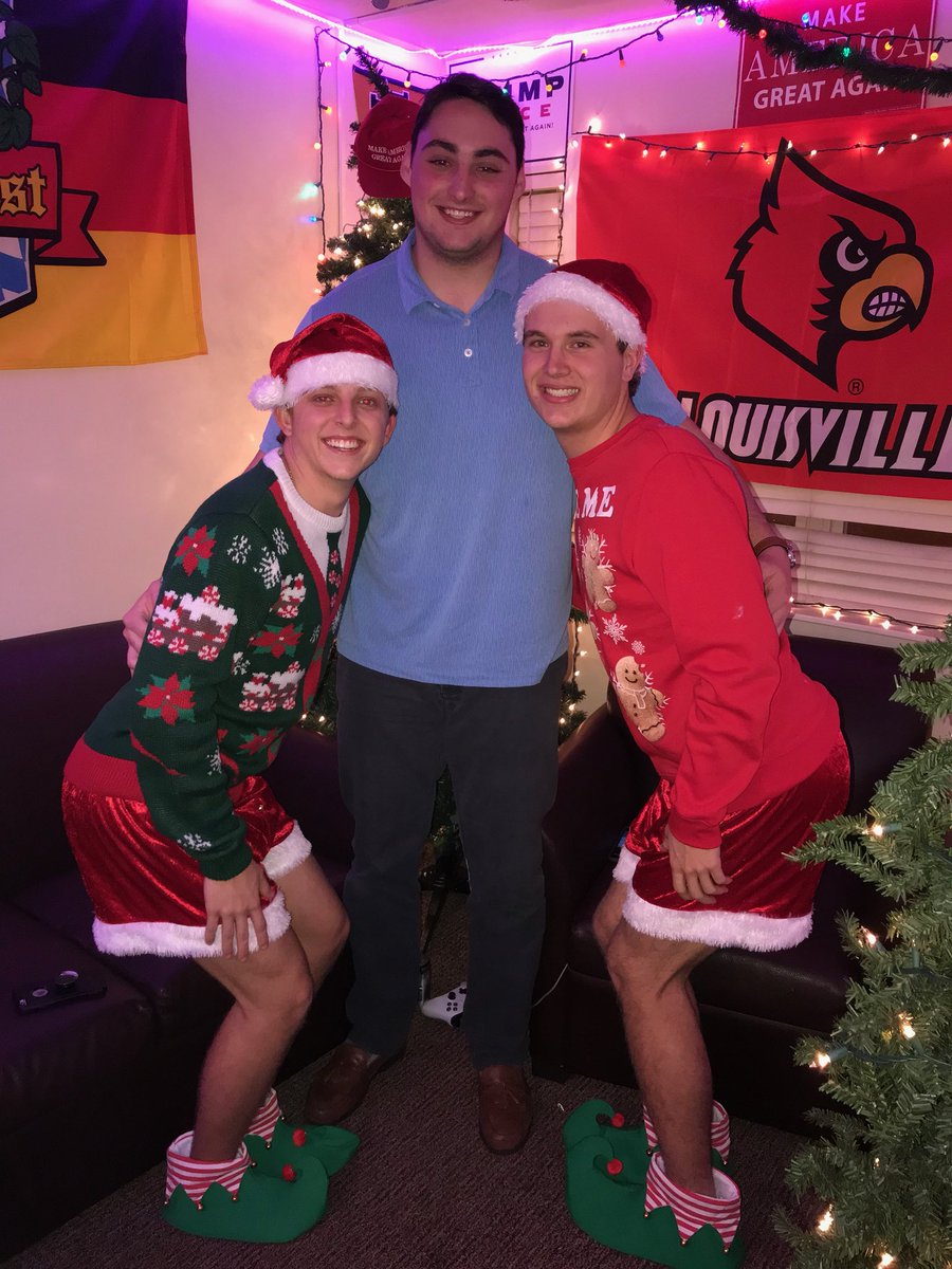 Hunter_z10's tweet photo. Happy birthday Zachary hope you have a great day! Love ya❤️ @ZRohling https://t.co/RjS8JaUsVX