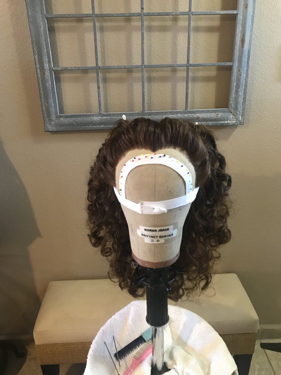 TafterTDesigns's tweet photo. Some minor adjustments to Norma Jeane. https://t.co/w5cjTVvhJH