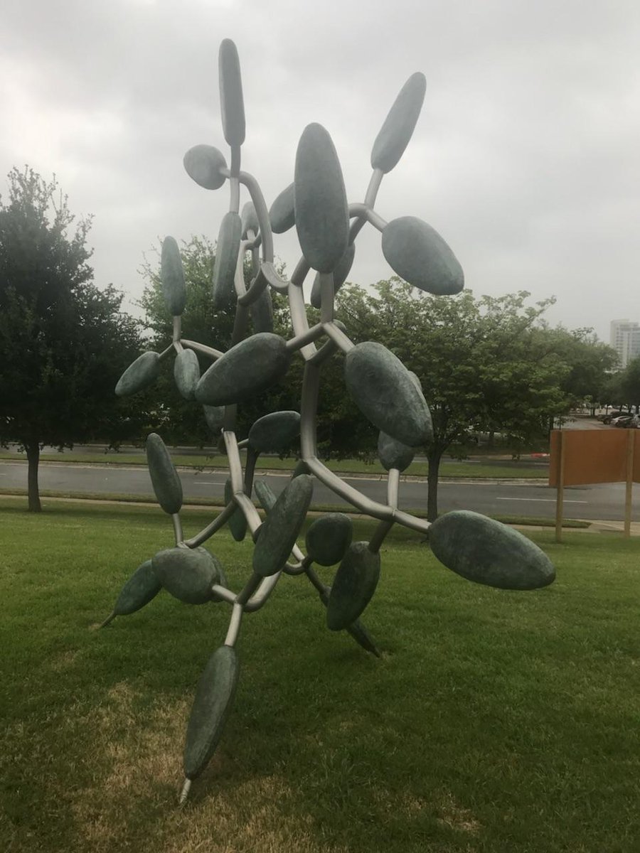 artappraisal's tweet photo. Wonderful James Surls sculptures outside the @MBADallas!
#JamesSurls #art #sculture #Dallas https://t.co/gFru9N12Gt