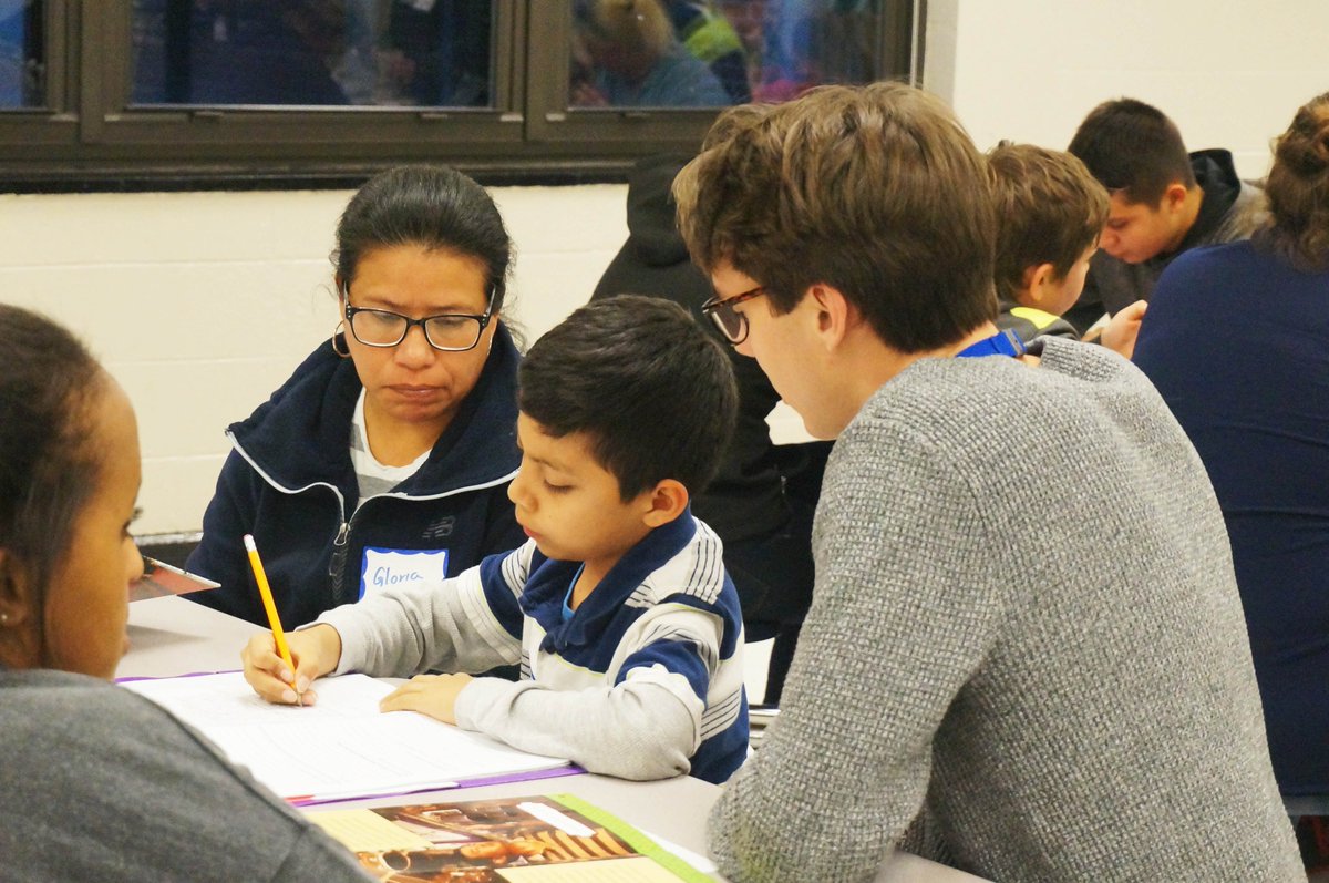 UnitedWayABC's tweet photo. Live in the Enka, @CAErwinMiddle, Owen, or @avlms district? All are invited to participate in free weekly homework support sessions w/dinner provided by @greenopps. https://t.co/8efUPhnj1e #homeworkhelp #communityschool #liveunitedabc https://t.co/P2X4J0bPCB