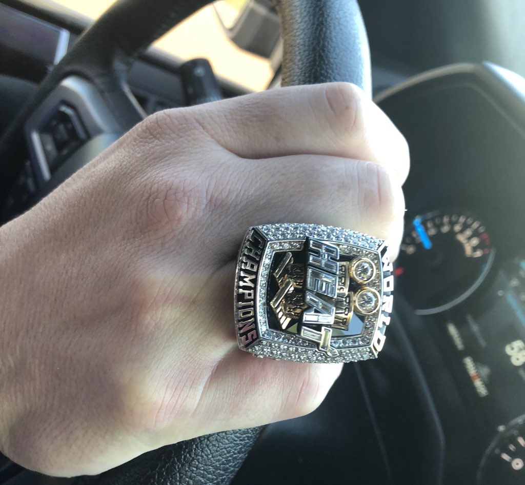 MikeMiller_13's tweet photo. Hitting that recruiting trail today! #GTG ๐
https://t.co/kNbKcFFufj