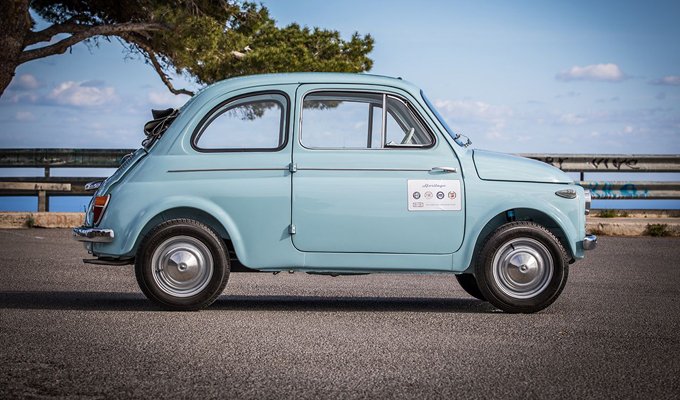 motorionline's tweet photo. #FIAT500 e #Panda: due famose storie italiane raccontate al Triennale Design Museum [FOTO] - @Fiat_IT @CSFiat @fiat @Fiat500_Club https://t.co/c4p2pA5S85 https://t.co/IWJyKmAkqQ