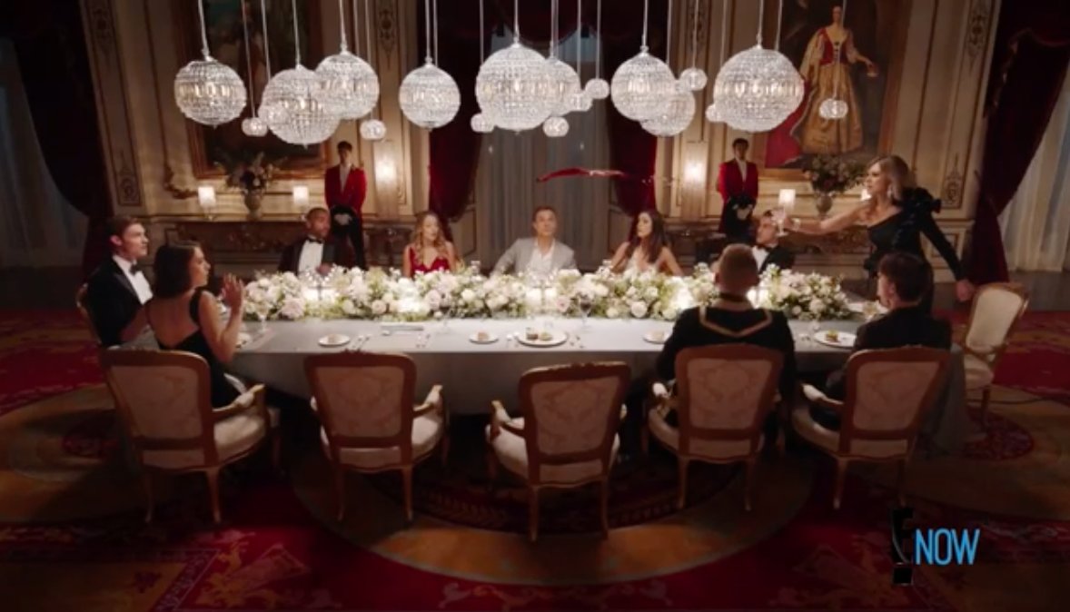 BadassRoyalty's tweet photo. TOTALLY LOVE THIS EPISODE!! ❤️ @ElizabethHurley #TheRoyals #TheRoyalsSeason4 👑 https://t.co/eFBjBxfxgY